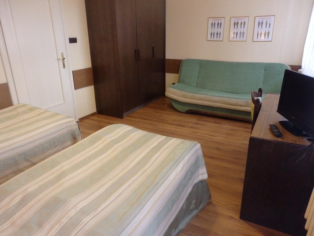 Hotel Gosciniec Borne Sulinowo - Byla Baza Wojskowa Zimmer foto